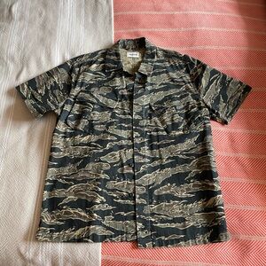 Taylor Stitch The Jungle Shirt